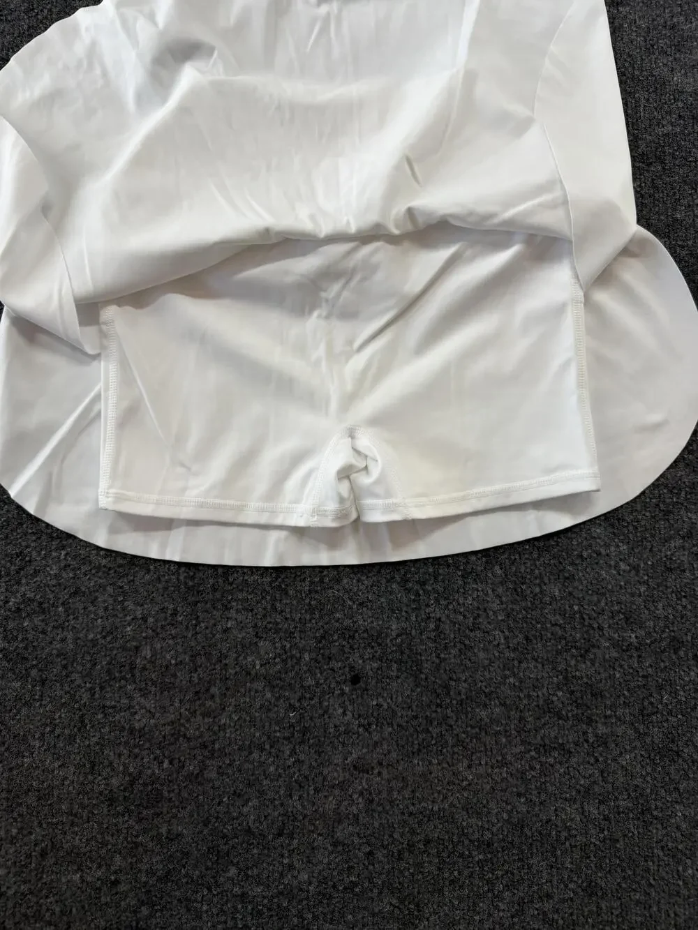 Halara Skort Womens XS White Athletic Built In Shorts Tennis Running Gym Stretch